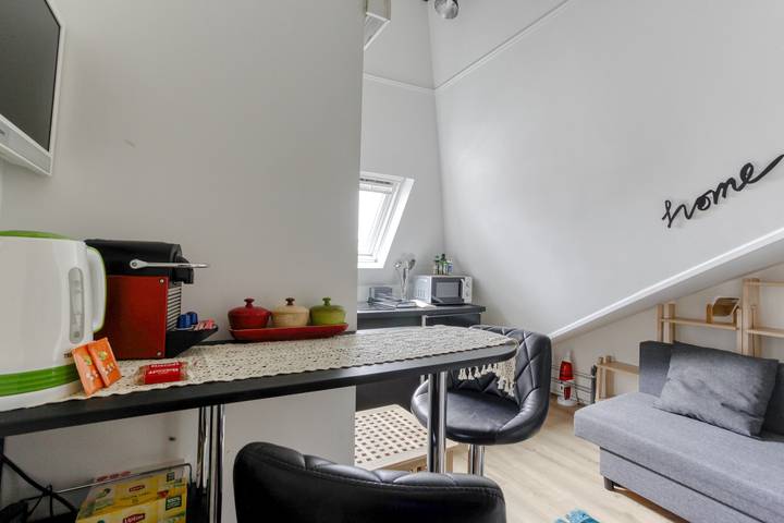 Appartement entier, Studio Home Blanc - Au coeur de Vincennes in Vincennes, Val-de-Marne
