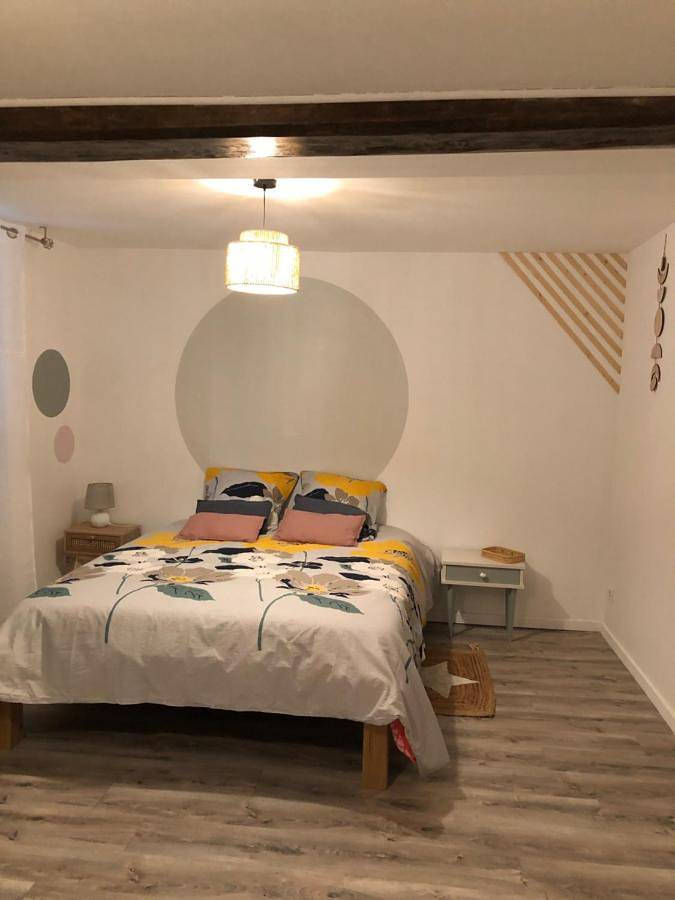 Le refuge de Majèle in La Chapelle-Saint-André, Nièvre