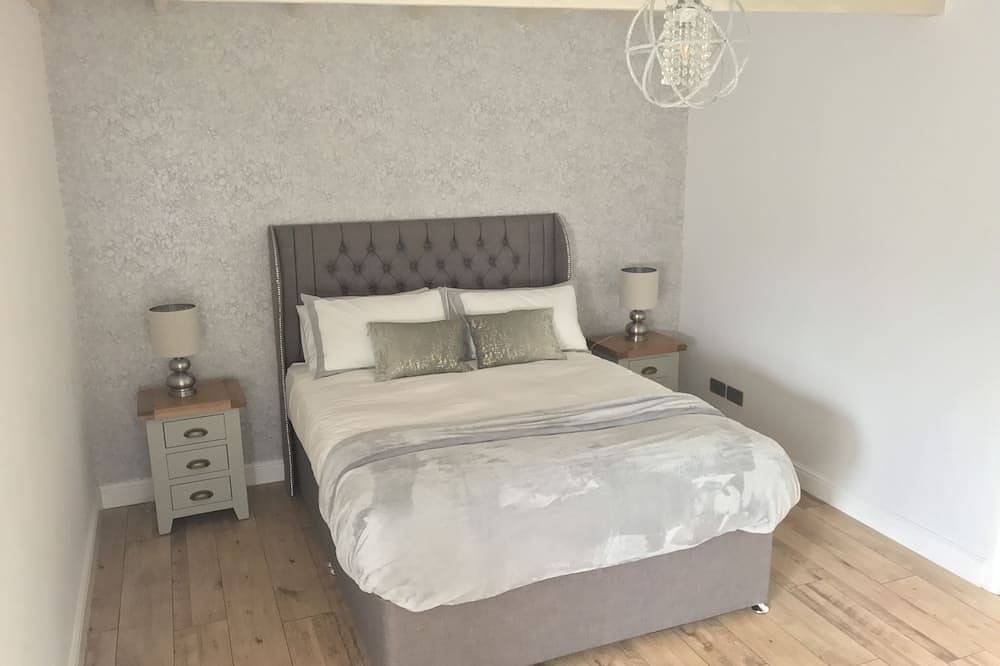 Luxury barn conversion. in Gateshead