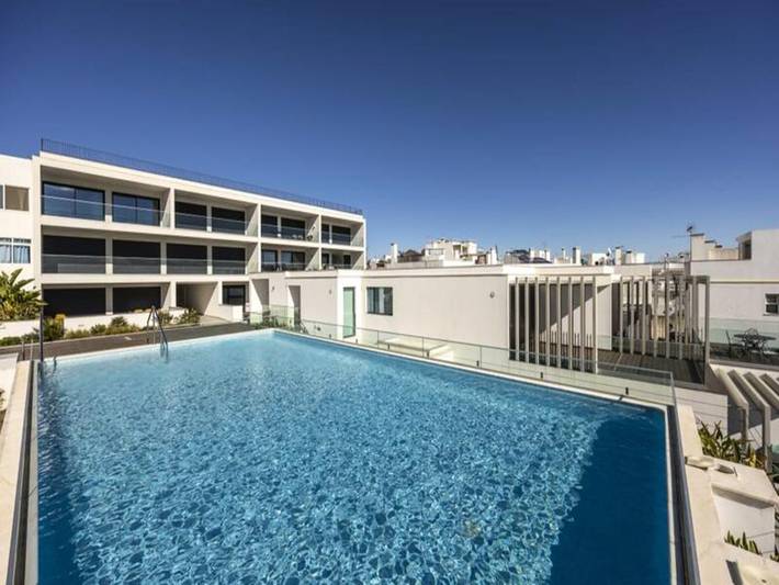 Vakantiewoning voor 4 personen, with terras and zwembad as well as tuin in Fuseta