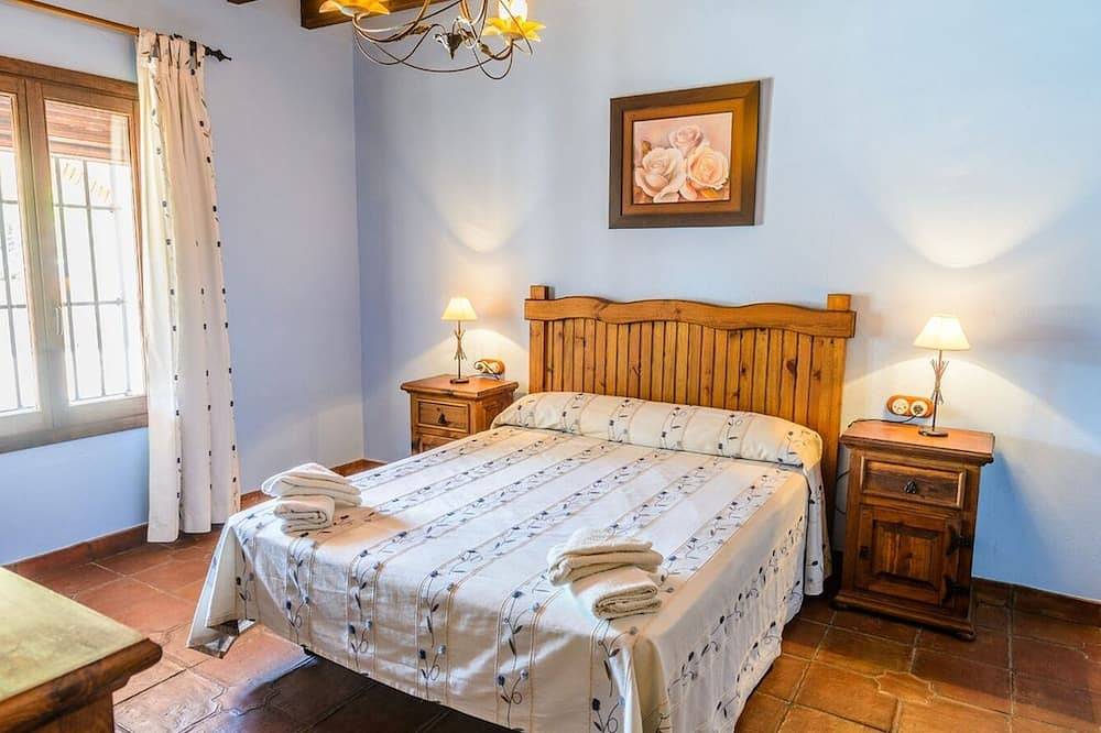 Mansion Piedras Blancas Colmenar by Ruralidays in Colmenar, Málaga Province