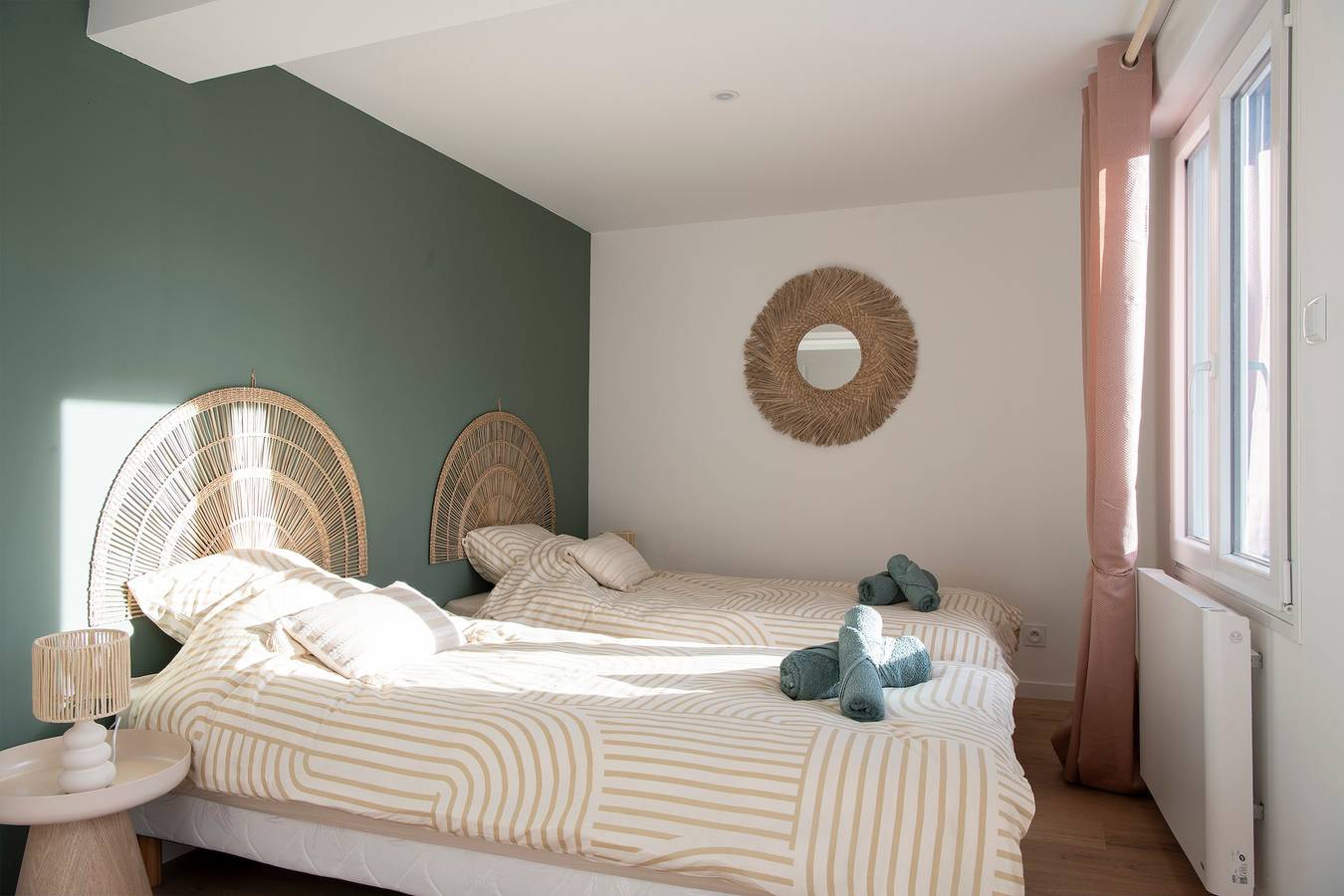 Vakantiehuis voor 4 personen met terras in Poix-de-Picardie, Amiens en omgeving