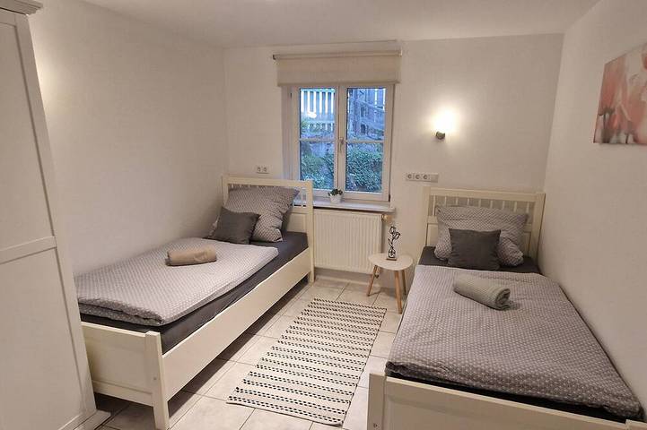Ganze Wohnung, Ruhige 145qm Ferienwohnung mit Garten & 3 Sz – ideal für Familien & Freunde in Kißlegg, Region Bodensee-Oberschwaben