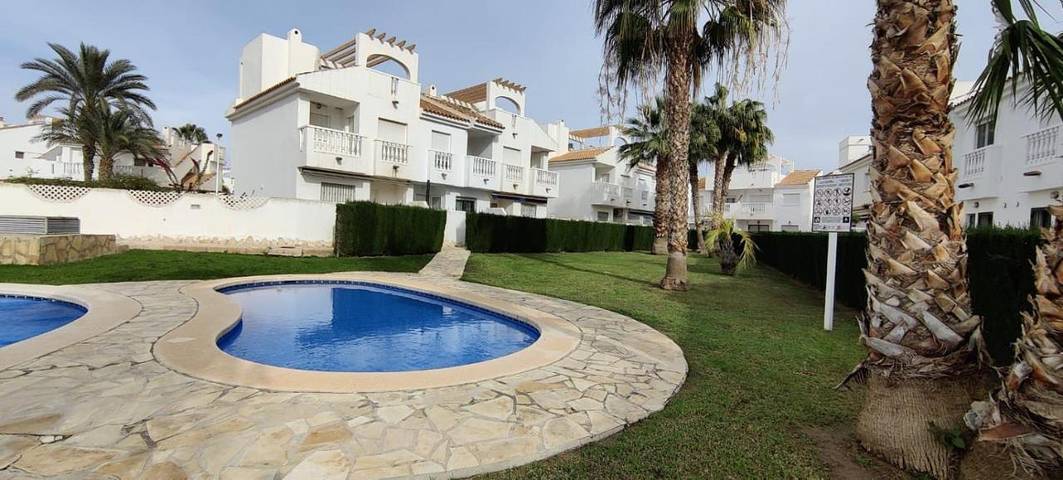Gîte pour 4 personnes, avec piscine ainsi que jardin et terrasse dans Bolnuevo - 4
