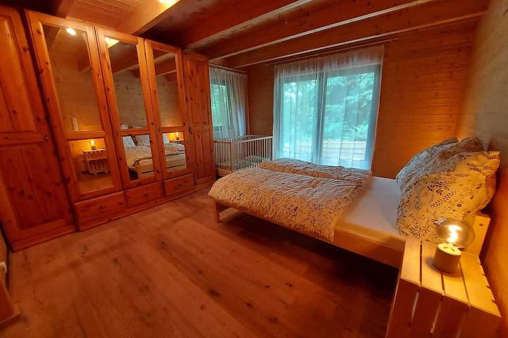 Ferienhaus für 6 Personen, mit Whirlpool und Terrasse sowie Garten und Sauna in Wetzlar - 2