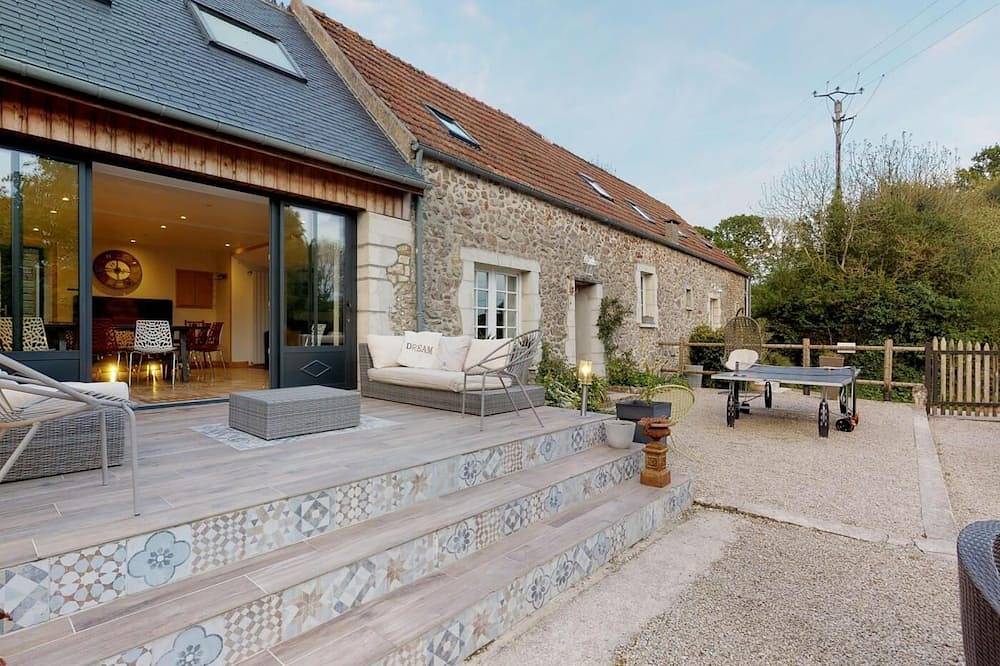 Privatunterkunft · Tamerville · 9 Schlafzimmer · 12 Betten · 8 Badezimmer in Tamerville, Côte de la Déroute