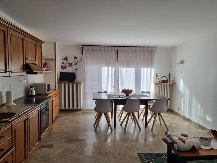 Gîte pour 5 personnes, avec vue et balcon dans Pont-Saint-Martin (Aosta)
