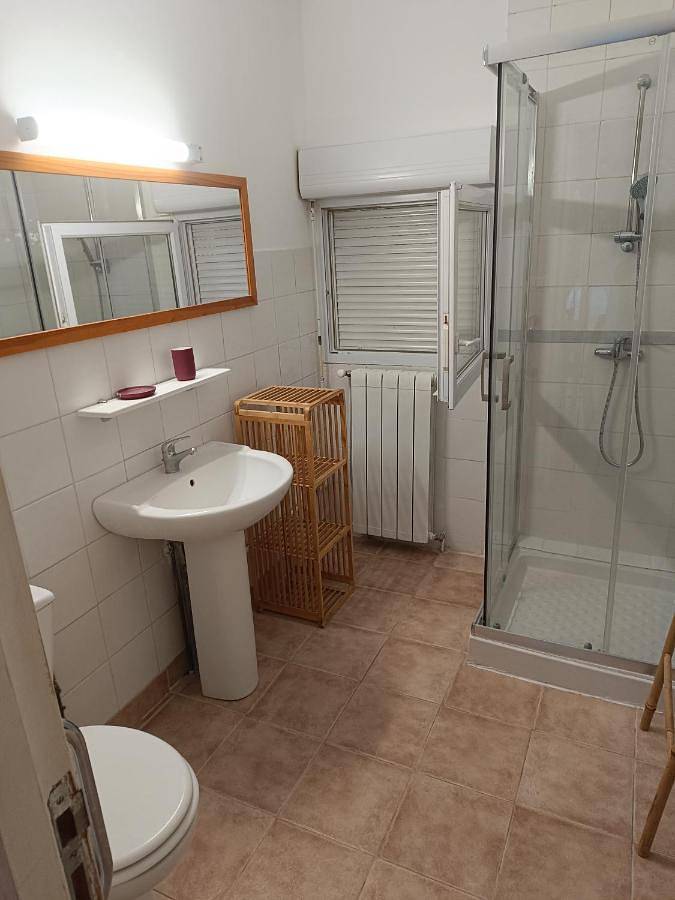 Gîte pour 4 personnes, avec terrasse, animaux acceptés à Bagnols-sur-Cèze - 4