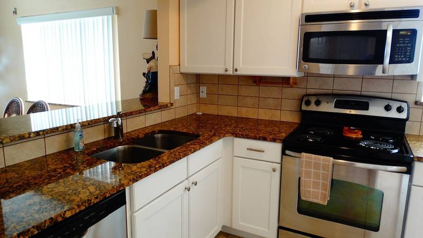 Vacation rental for 6 people, with pool and balcony in Cocoa Beach