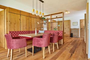 Ferienwohnung für 6 Personen, mit Sauna und Garten sowie Ausblick in Bad Goisern am Hallstättersee