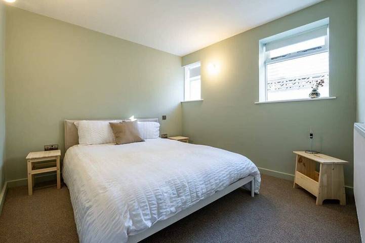 Spacious House, Sea Views Opposite Beach in Newquay, Cornualles