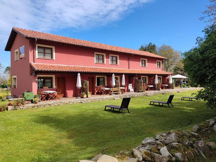Apartamento para 4 personas, con Terraza además de Jardín y Vistas en Llanes