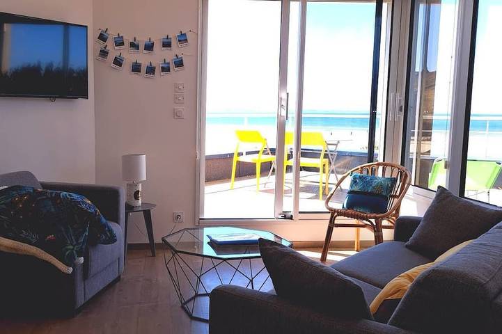 Gîte pour 4 personnes, avec terrasse dans Plage de Lestrevet - 4