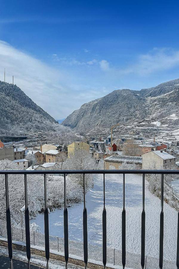Hôtel pour 2 personnes, avec jardin dans Encamp