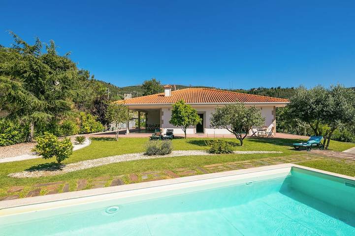 Villa für 8 Personen, mit Terrasse - 1