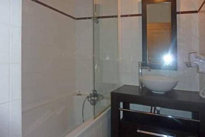 Chalet pour 4 personnes, avec balcon ainsi que sauna et piscine à Les Orres - 3