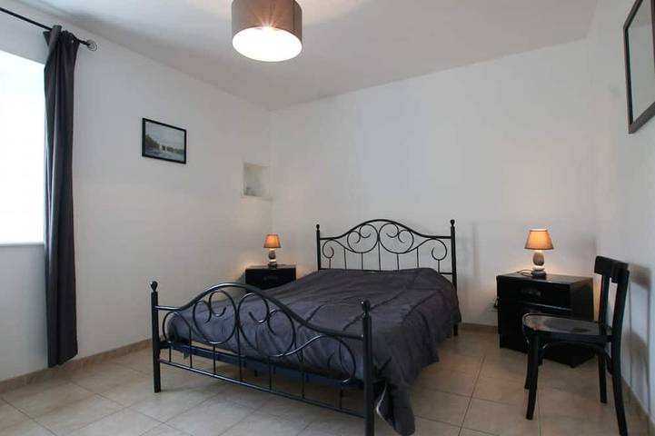 Gîte pour 9 personnes, avec terrasse, animaux acceptés à Amfreville (Normandie) - 2