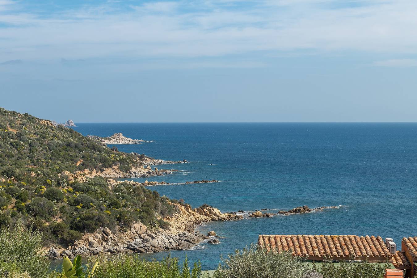 Ferienhaus 'Villa Acquamarina' mit Meerblick, Garten, Terrasse und Wlan in Punta Molentis, Simius