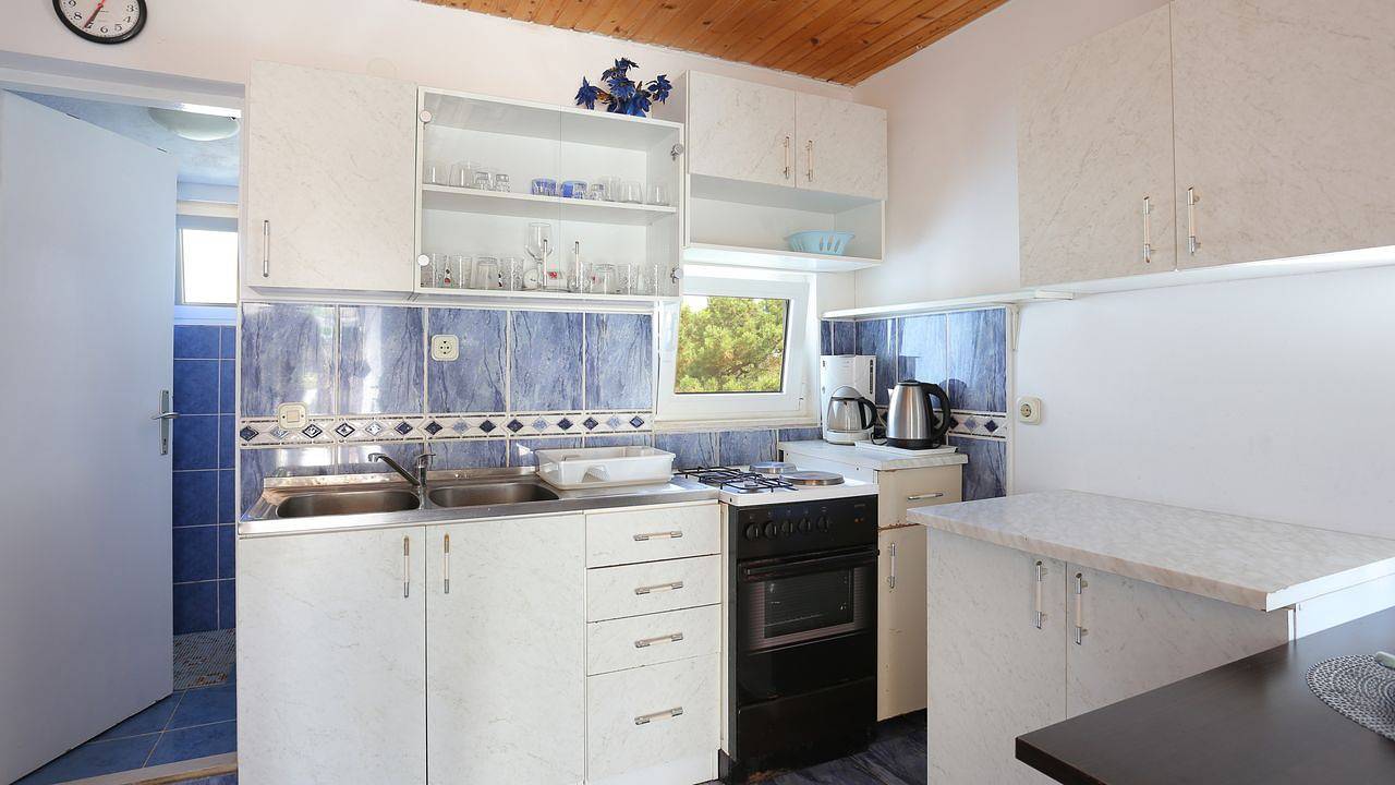 Ganze Ferienwohnung, Ferienwohnung für 4 Personen (34 m²) in Sevid in Sevid, Split-Dalmatien