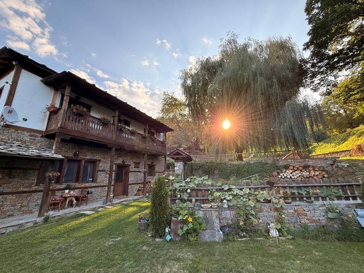 Maison de vacances pour 9 personnes, avec Balcon et Terrasse ainsi que Jardin et Vue dans Garmen