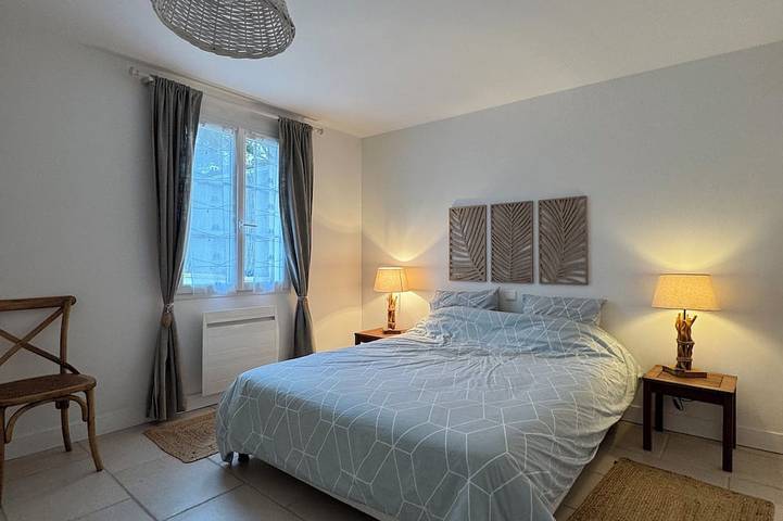Location de vacances pour 6 personnes, avec Terrasse et Jardin dans Plage des Sables-Vignier - 2