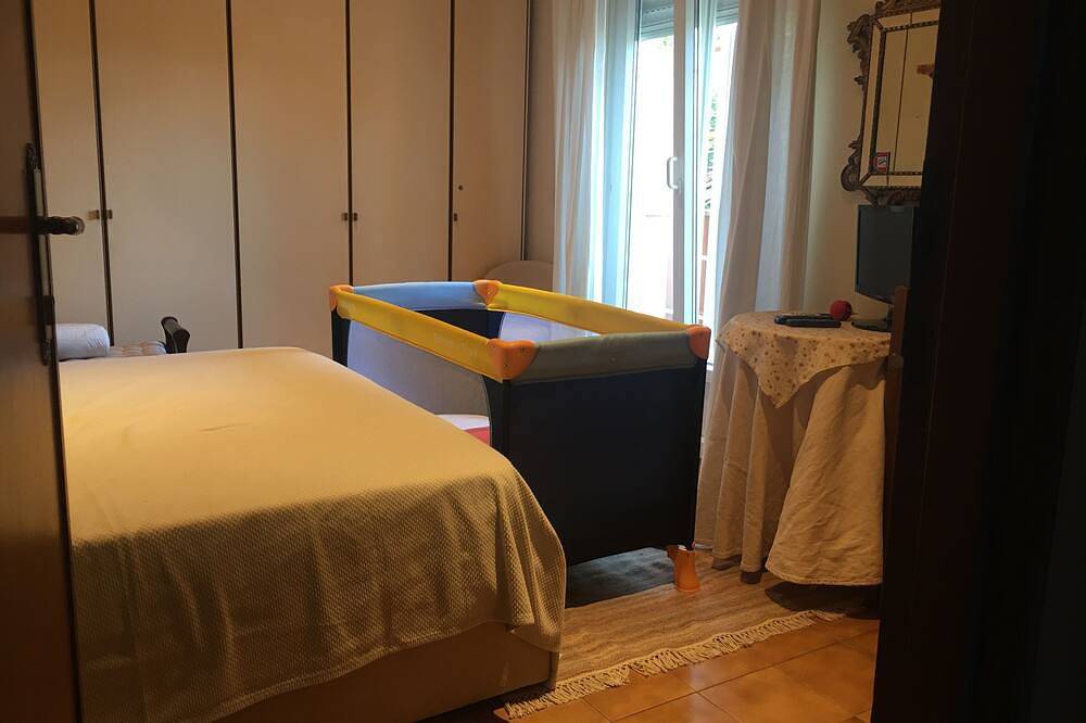 La casa de la playa a tiro de piedra del centro de Roma in Fregene, Provincia de Roma