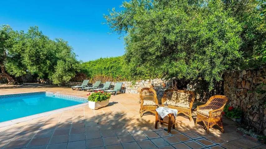 Villa spacieuse avec piscine privée à Villamartin in Villamartín, Pueblos Blancos