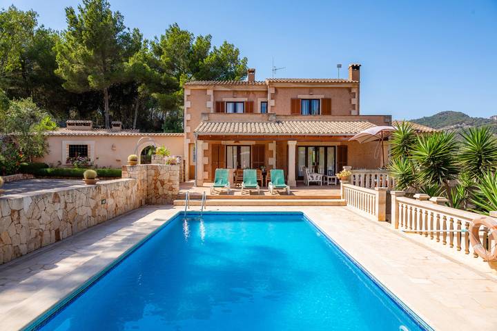 "Villa es Turo de França" with Mountain View, Pool & Wi-Fi in s'Horta, Felanitx