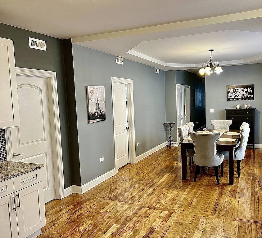 Ganze Wohnung, Experience Chicago living near United Center in Chicago, Cook County