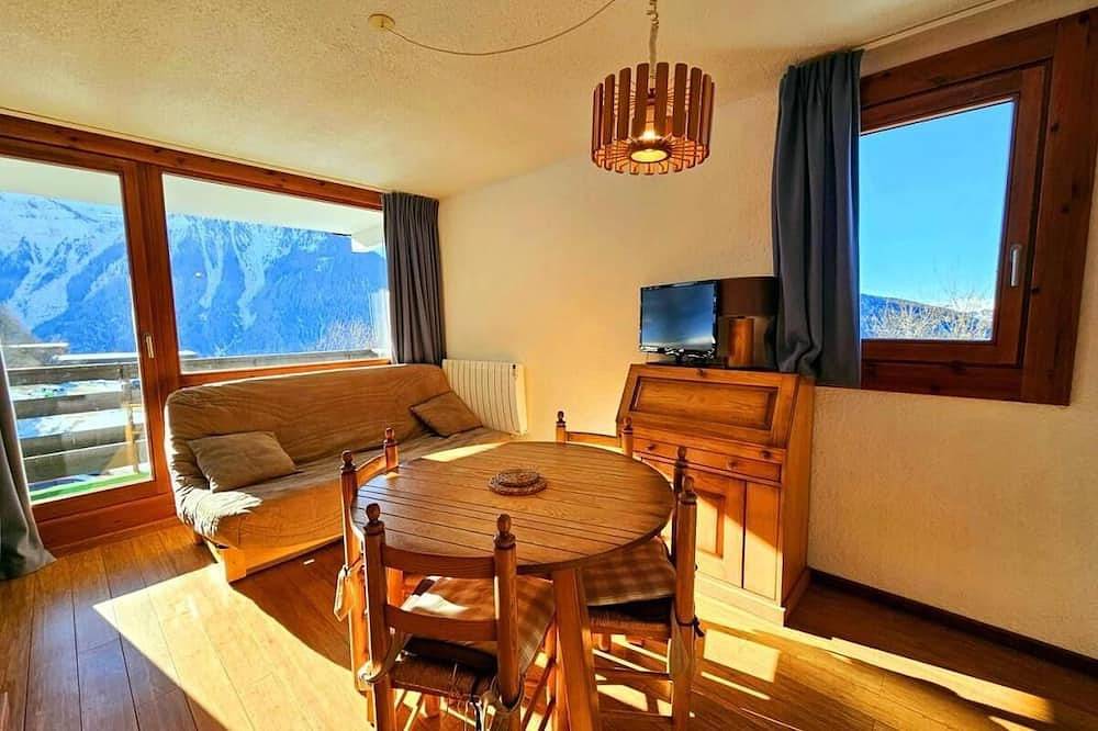 Ganze Wohnung, 130m bis zum stadtzentrum, 3te Etage, balkon, fernseher, schließfach für die skier, 30m² in Vanoise-Massiv