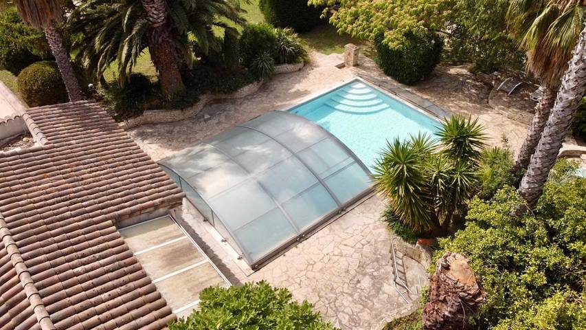 Villa pour 20 personnes, avec jardin et piscine, animaux acceptés à Marseille - 3