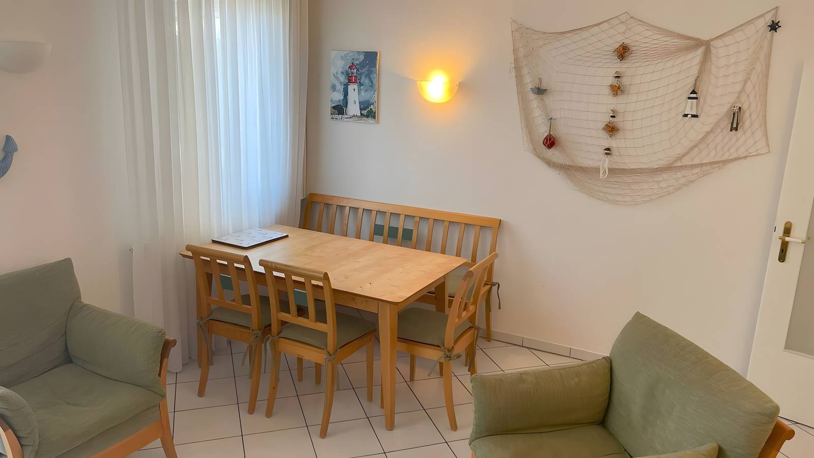 Appartement entier, Appartement "Arielle – Alte Bilder" avec Wi-Fi in Strand Zempin, Zempin