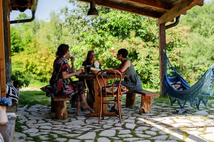 Ferienhaus für 6 Personen, mit Garten und Whirlpool sowie Terrasse, mit Haustier