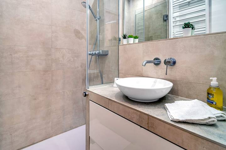 Appartement entier, Appartement L’Hirondelle | Les Nids de la Diane in Pertuis, Parc naturel régional du Luberon