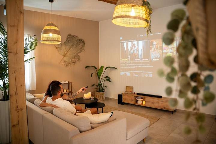 Chalet para 2 personas, con terraza además de jacuzzi y jardín - 1
