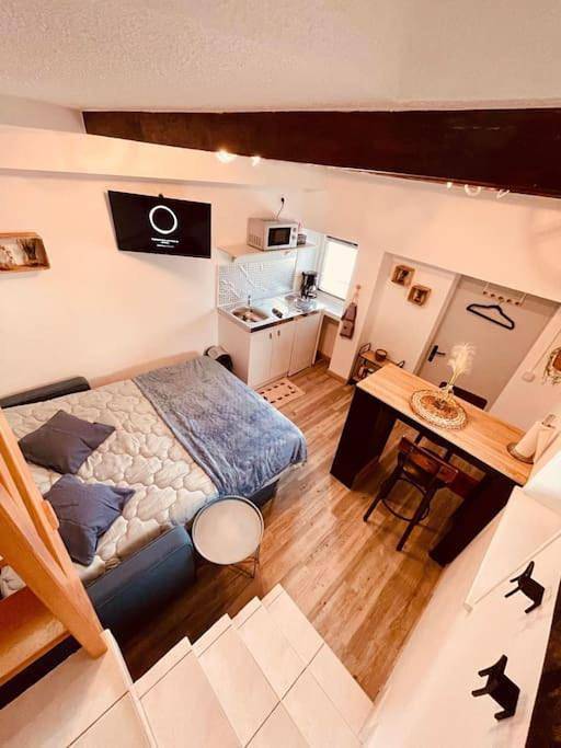 Appartement entier, One-Bedroom Apartment in Hettange-Grande, Moselle