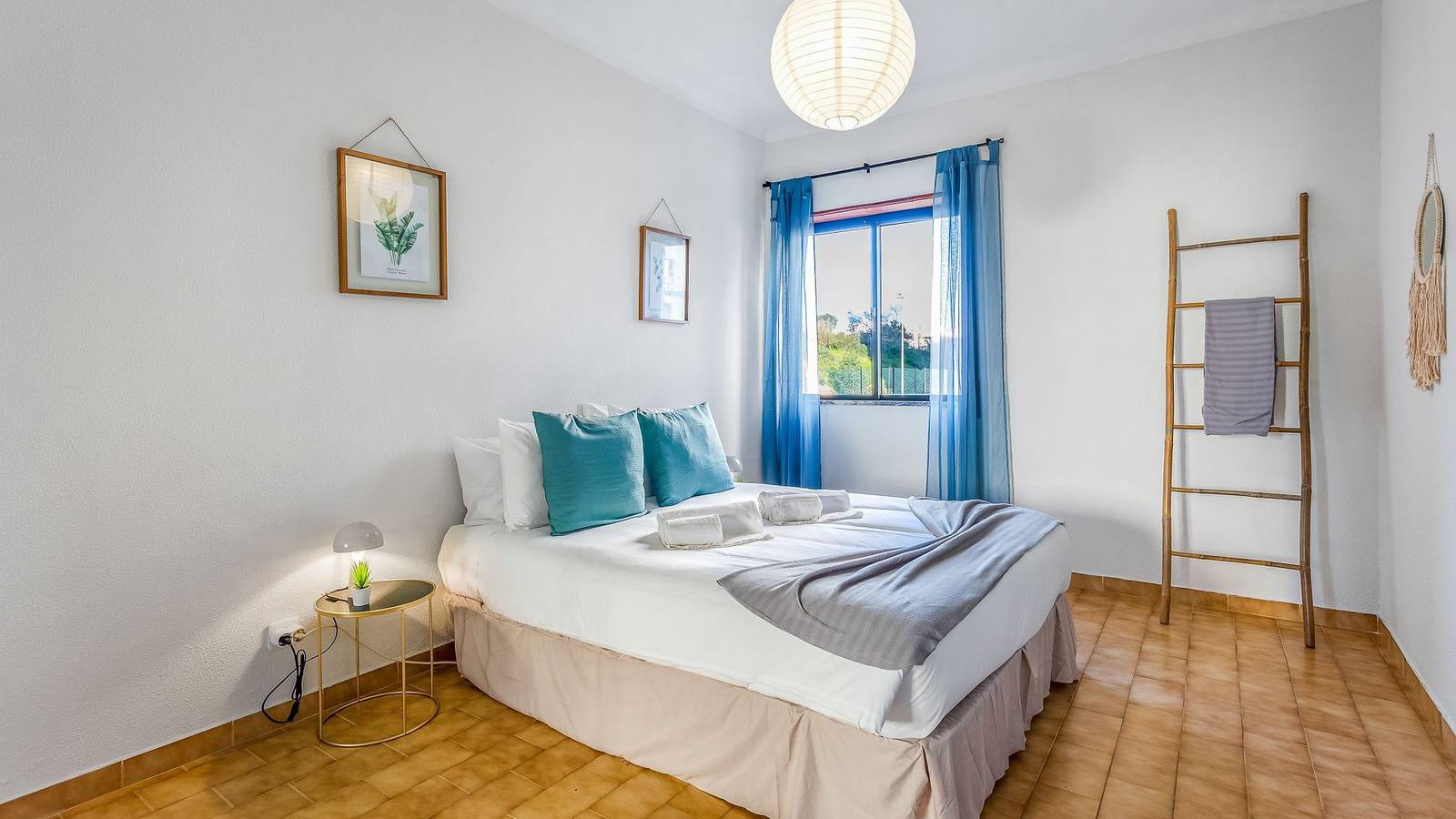 Appartamento intero, Appartamento vacanze per 3 persone con balcone in Praia da Rocha, Portimao