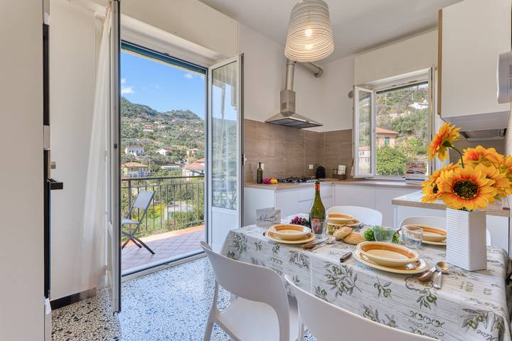 Gîte pour 4 personnes, avec balcon, adapté aux familles à Noli - 4