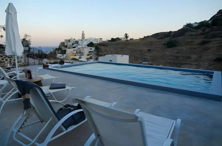 Hel lejlighed, Apartment 'Two-Bedroom Deluxe' with Wi-Fi and Air Conditioning in Emporio, Santorini