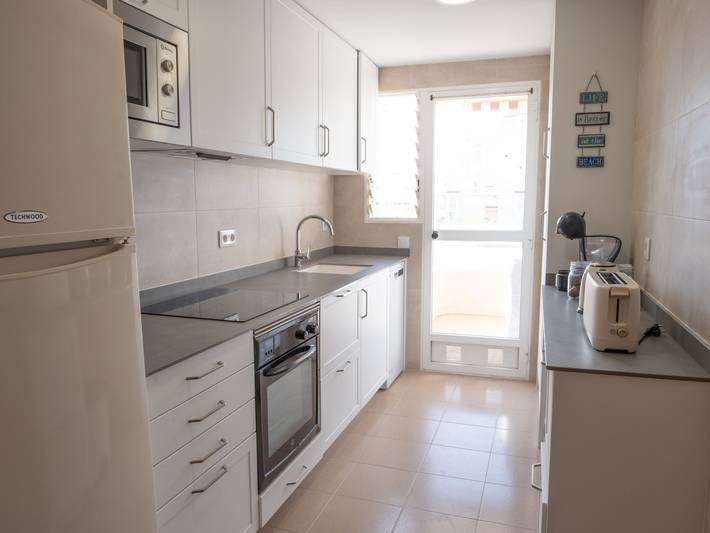 Entire apartment, Bright apartment with pool and parking in Xeraco Playa in Playa Xeraco, Xeraco
