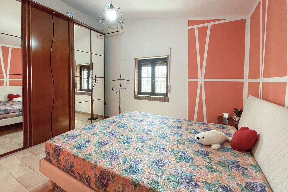 2 bedroom gorgeous home in Pisticci in Pisticci, Gulf of Taranto