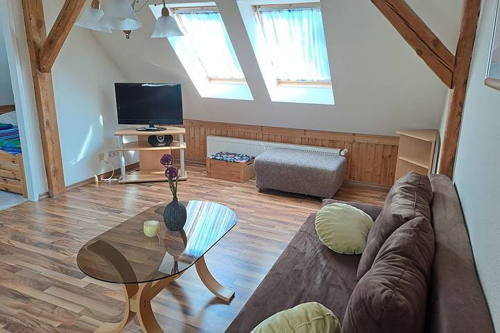 Ganze Wohnung, Ferienwohnung 1  (oben 1. Etage) - Ferienwohnungen Lübs mit W-Lan in Lübs, Vorpommern Greifswald