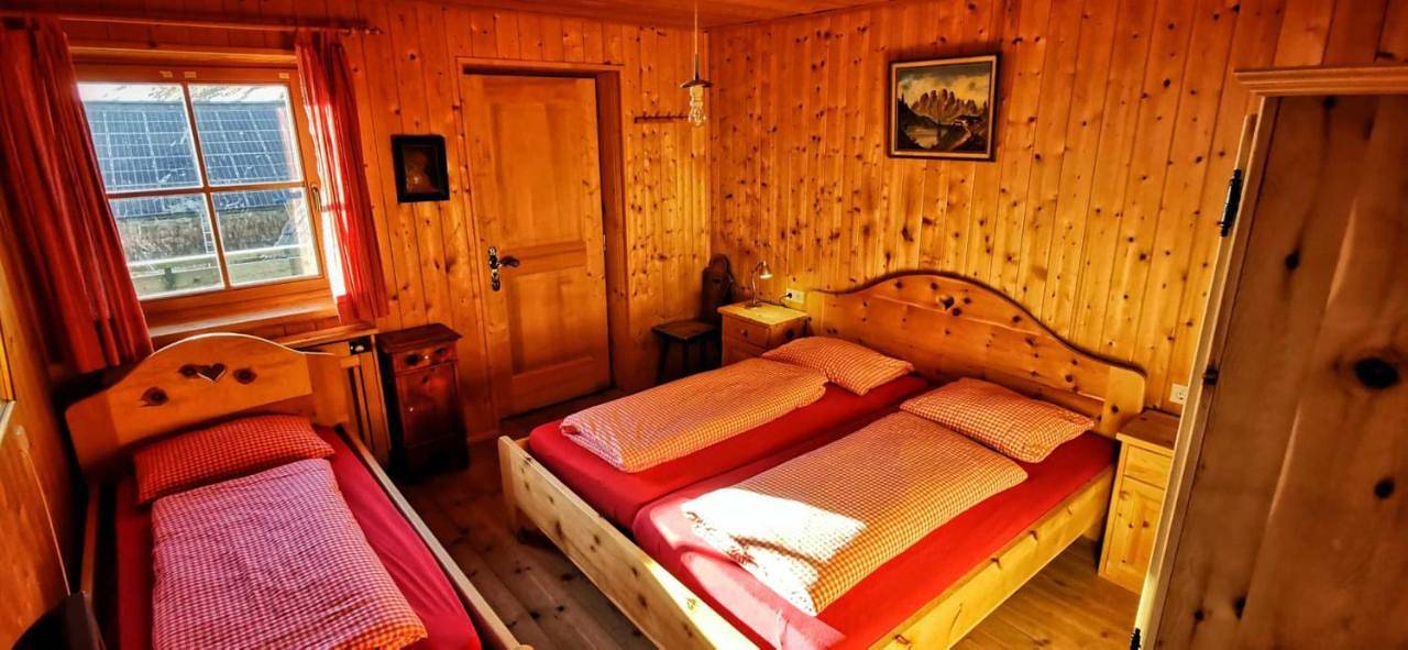 Basic Triple Room with Shared Bathroom in Walten, St. Leonhard in Passeier