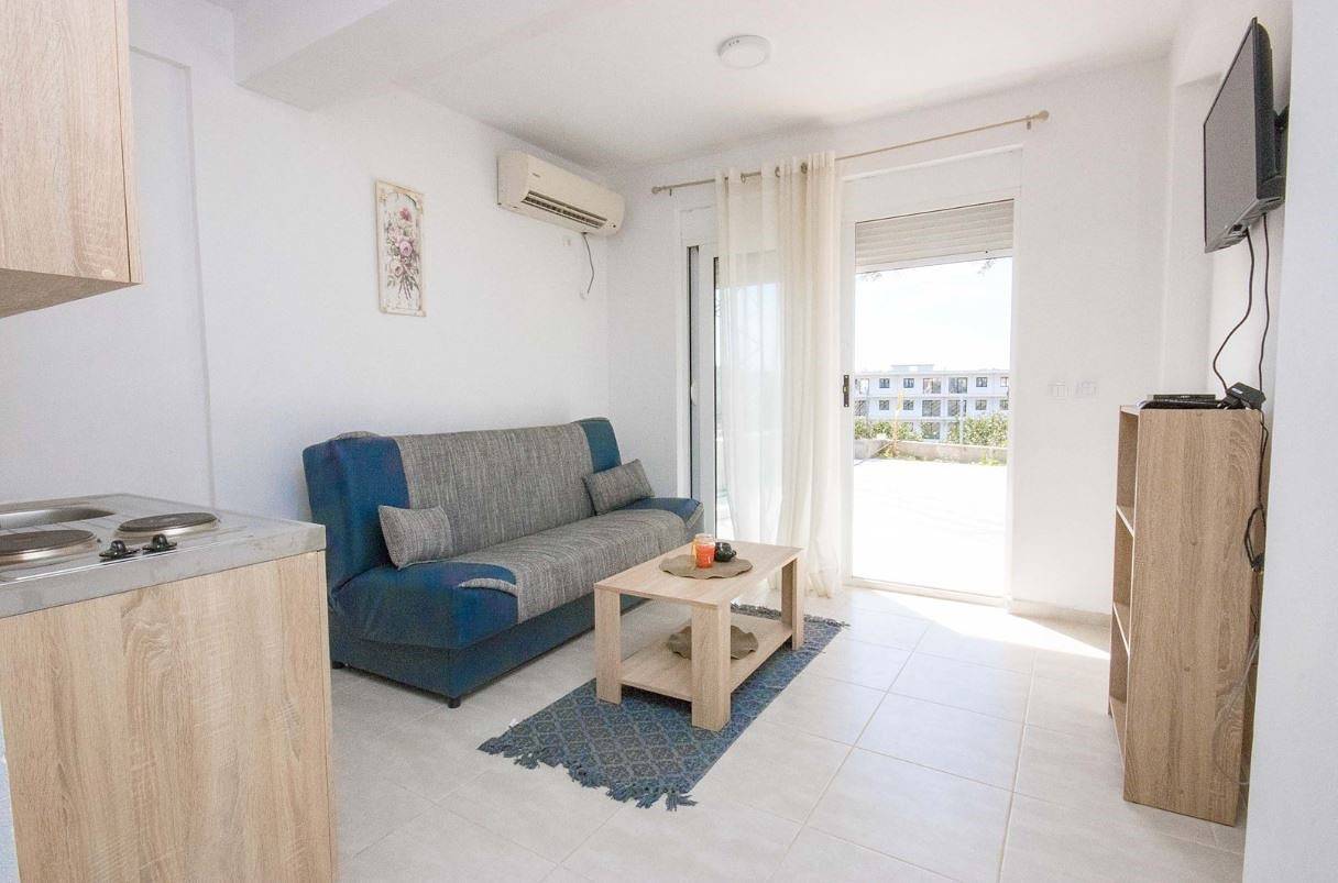 Appartement entier, Appartement de vacances pour 4 personnes avec balcon/terrasse in Monténégro