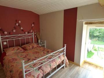 Gîte pour 2 personnes, avec jardin, adapté aux familles à La Roche-sur-Yon