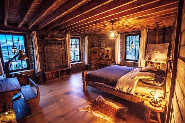 Ferienhaus in Bastogne mit Sprudelbad in Bastnach, Parc naturel Haute-Sûre Forêt d'Anlier