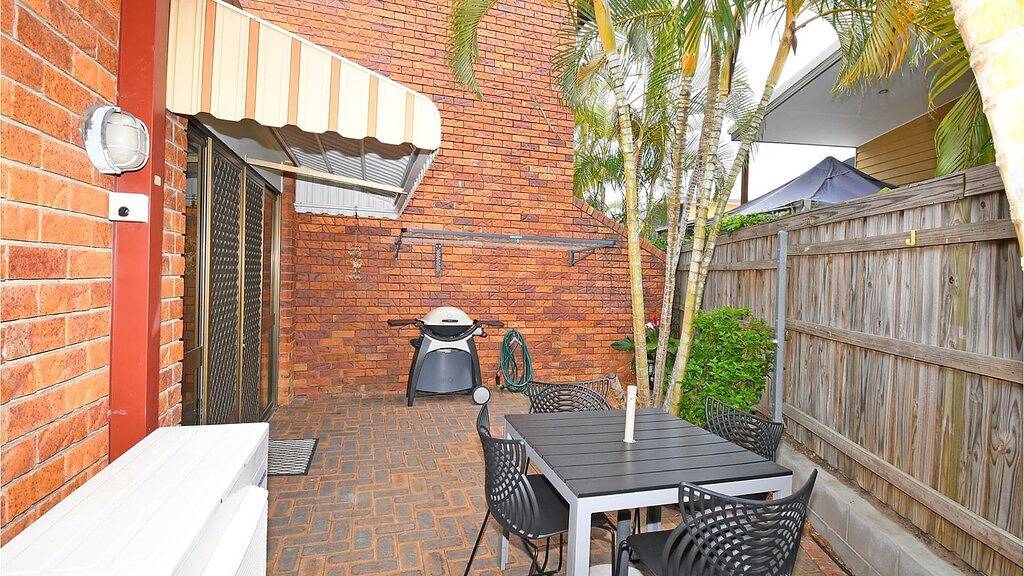 Seabatical on Cypress - Holiday by the Sea in Urangan, Hervey Bay