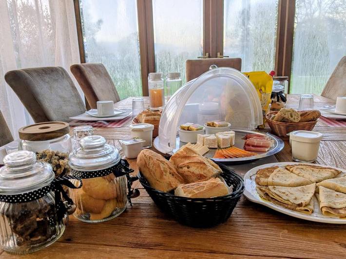Chambre d’hôte pour 8 personnes, avec jardin et vue dans la Manche - 3