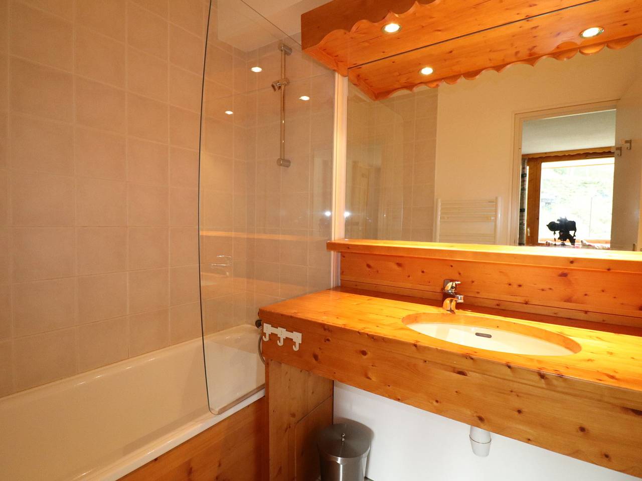 Ganzes Studio, Lichtdurchflutetes Studio mit Südbalkon, direkter Pistenzugang in Méribel-Mottaret, Les Allues