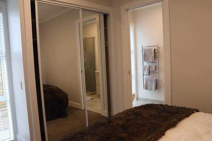 Holiday apartment for 2 people, with pool in Whitianga